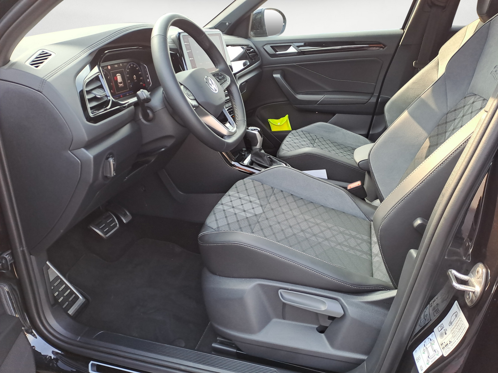 Volkswagen - T-Roc