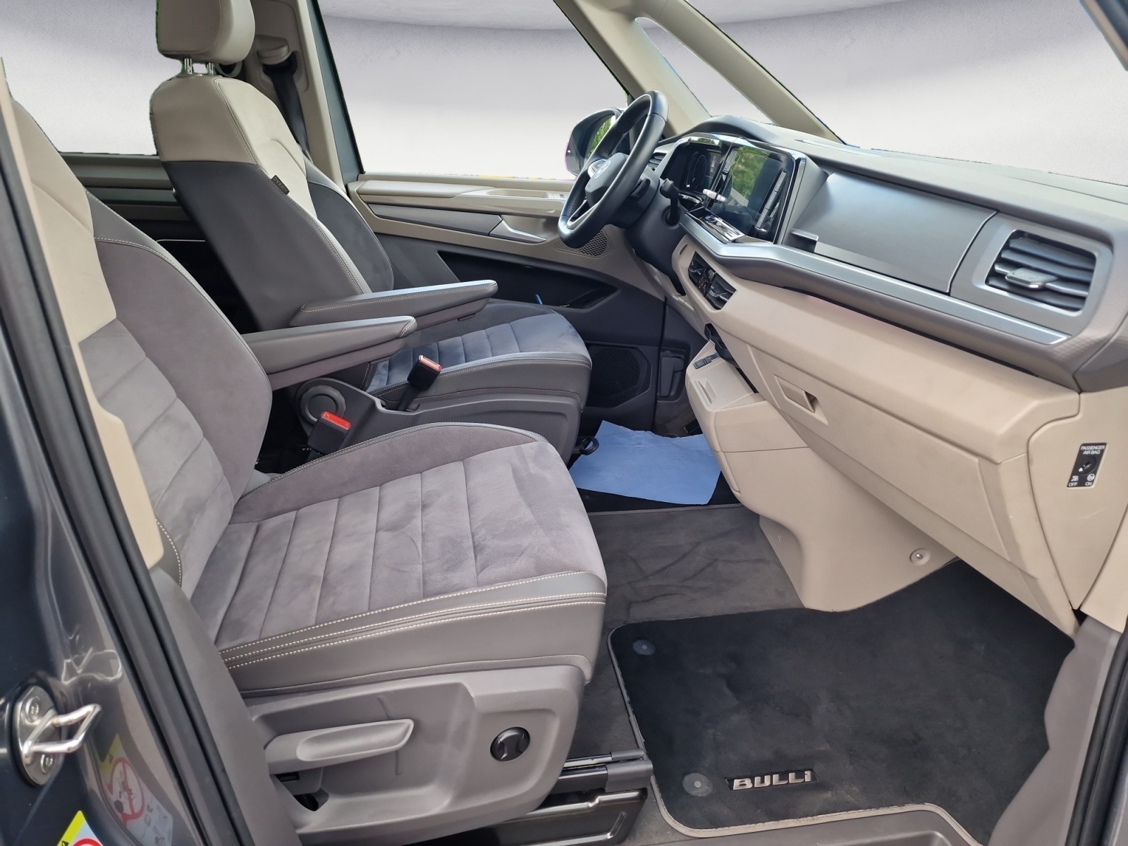 Volkswagen - T7 Multivan Style 2.0 TDI DSG