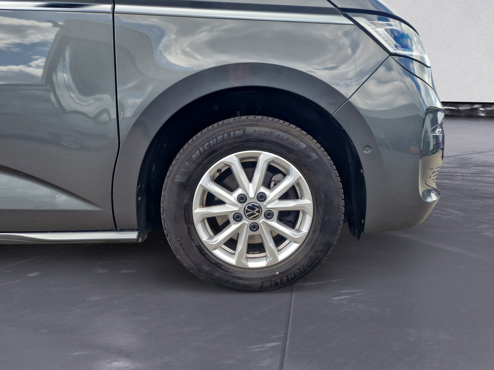 Volkswagen - T7 Multivan Style 2.0 TDI DSG