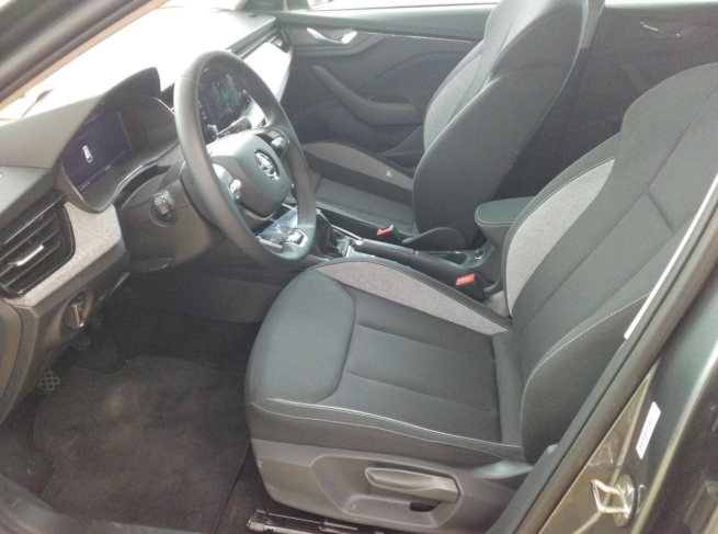 Skoda - Scala 1.0 TSI Drive