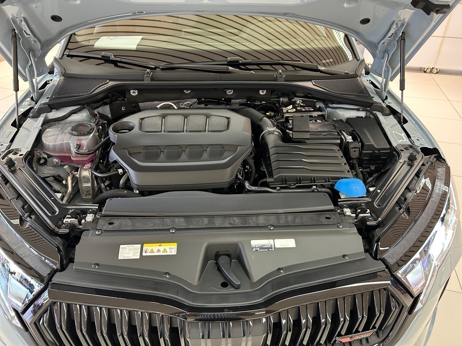 Skoda - Octavia RS 2,0 TSI 7-Gang-DSG