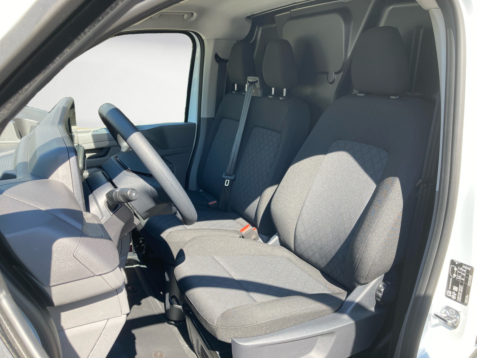 Volkswagen - Transporter Kasten 2,0 l  TDI 6-Gan g Radst. 3100 mm