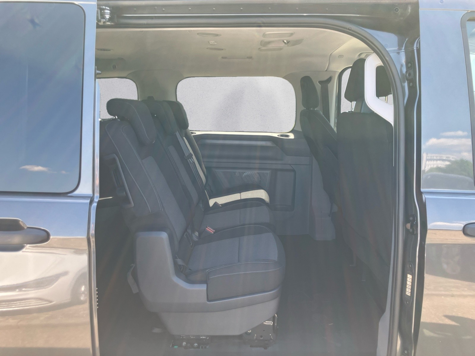 Volkswagen - Caravelle 2,0 l TDI 6-Gang Radst. 3100 mm