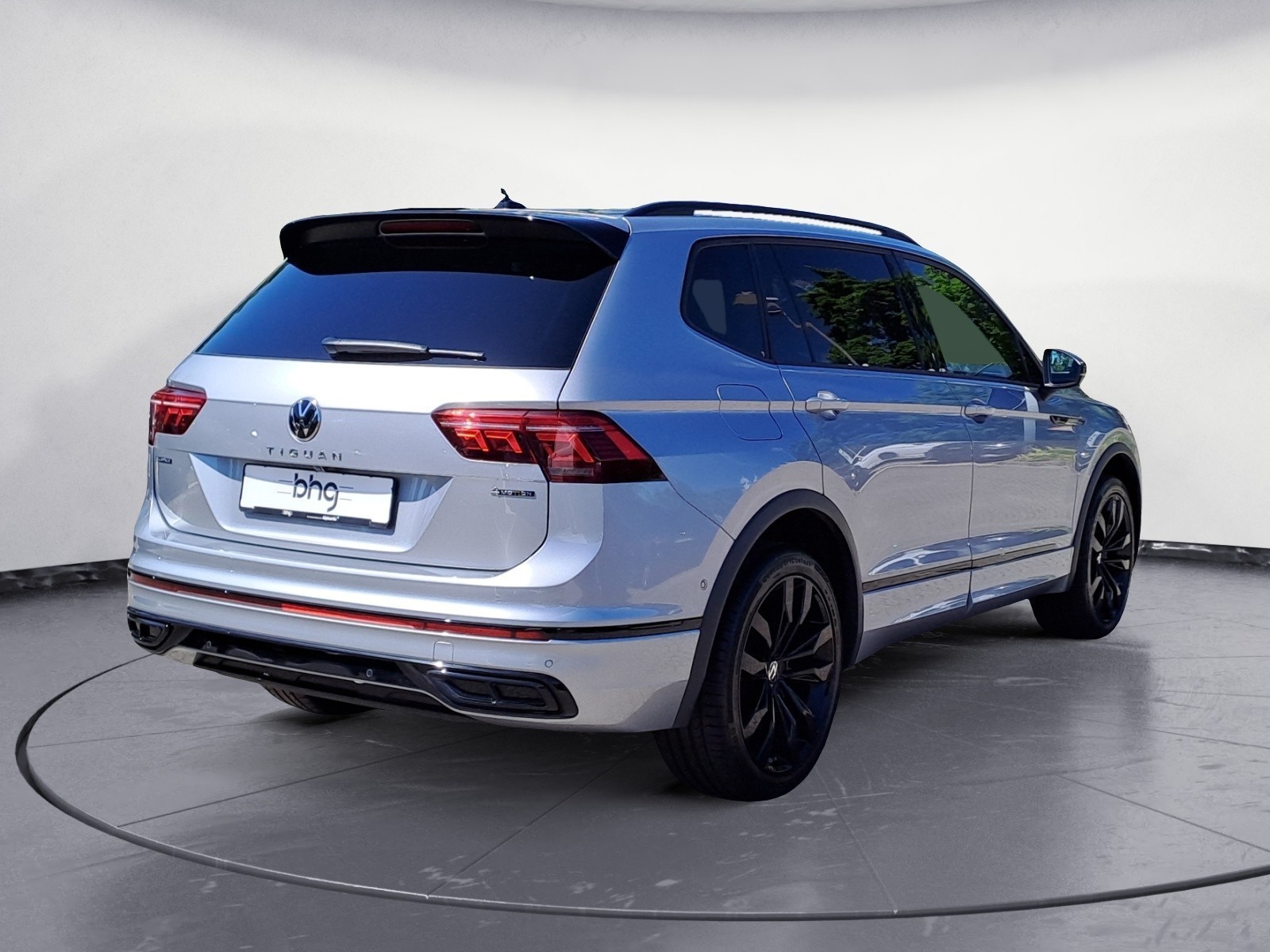 Volkswagen - Tiguan Allspace 2.0 TDI R-Line