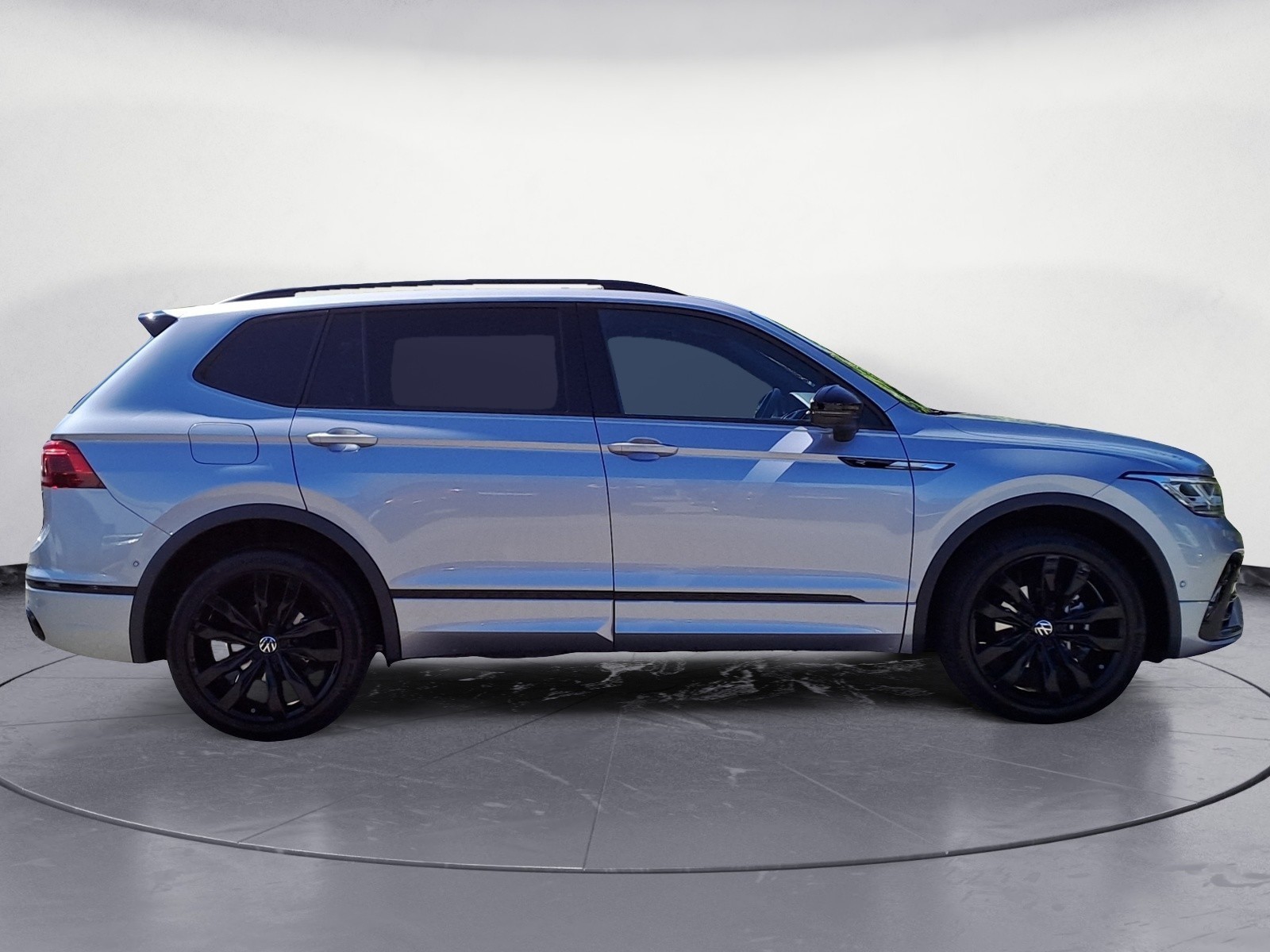 Volkswagen - Tiguan Allspace 2.0 TDI R-Line