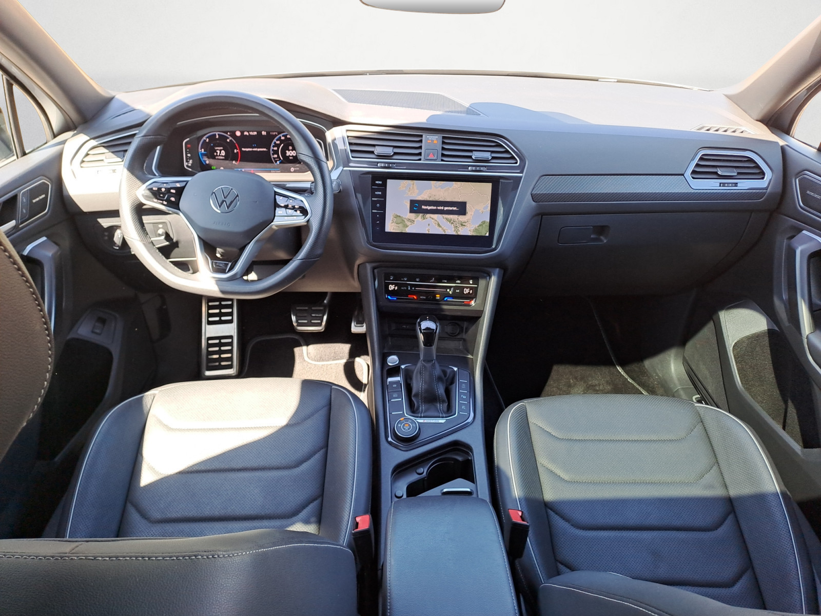 Volkswagen - Tiguan Allspace 2.0 TDI R-Line