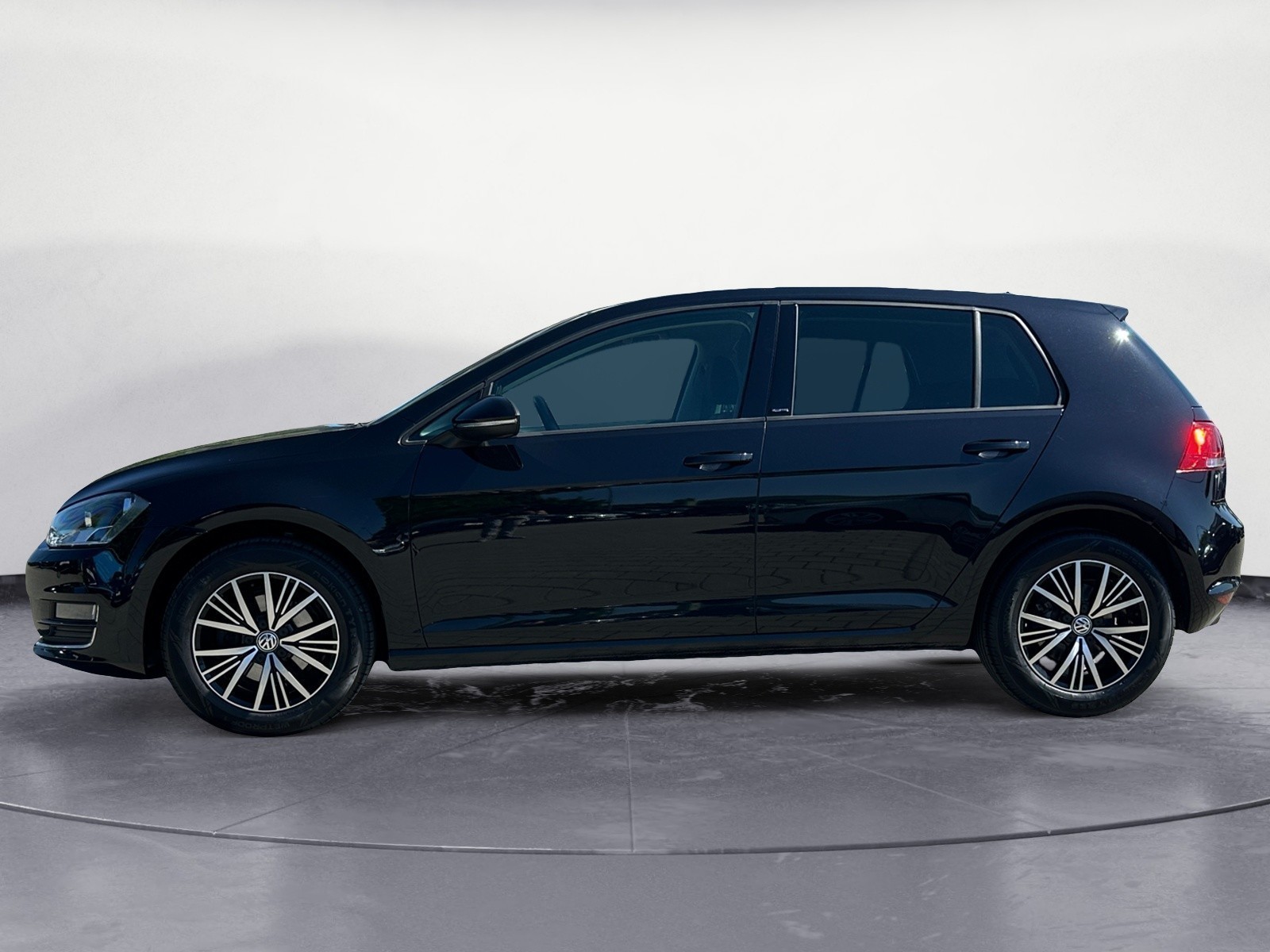 Volkswagen - Golf 1,6 CLBM 81 fTDIM5F