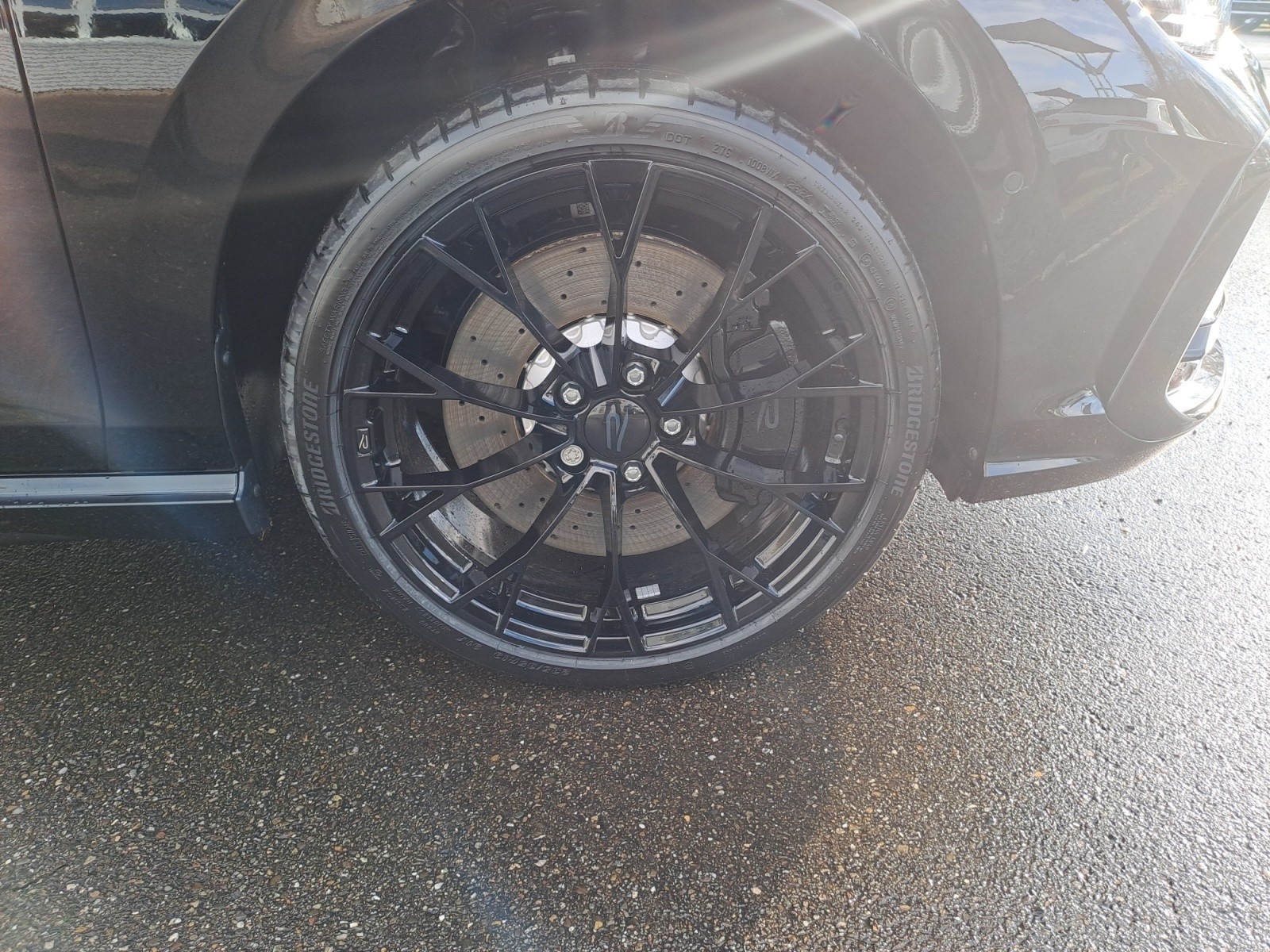 Volkswagen - Golf R 2,0 l TSI OPF 4MOTION 7-Gang-Doppelkupplungsgetriebe DSG