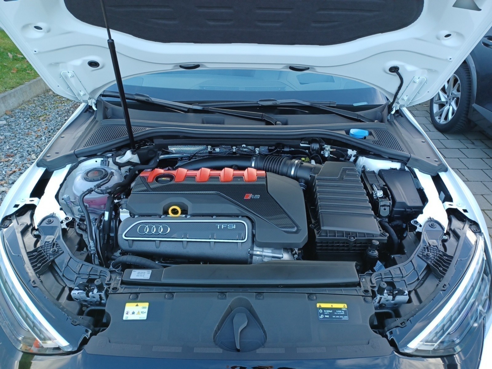 Audi - RS 3 Sportback 294(400) kW(PS) S tr onic