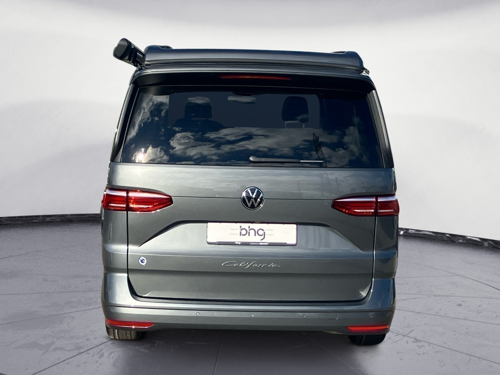 Volkswagen - California Der neue California Beach Tou r 2,0 l TDI SCR Frontantrieb 7-Ga ng-DSG