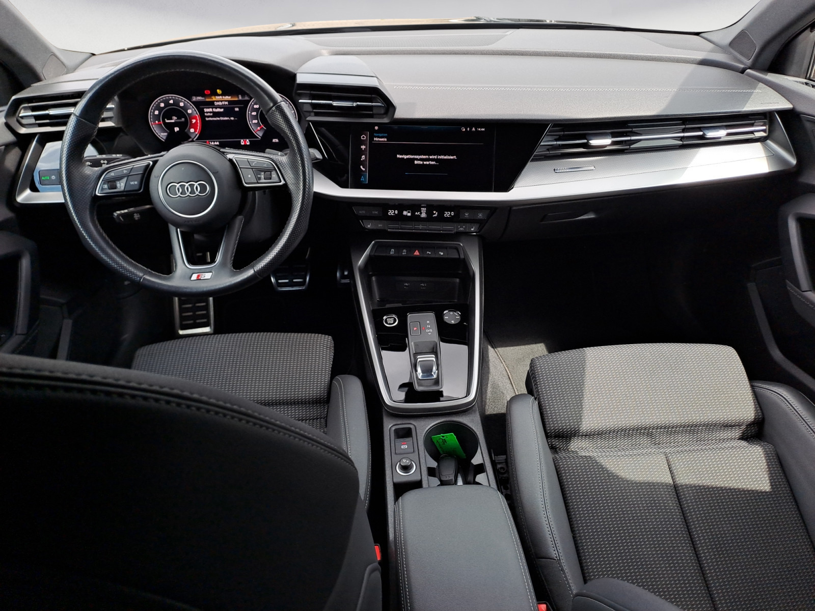 Audi - A3 Sportback S line 30 TFSI