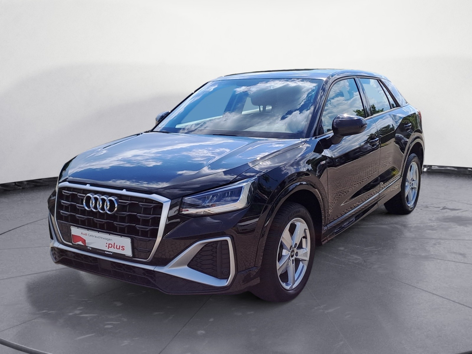 Audi - Q2 35 TFSI S tronic S line