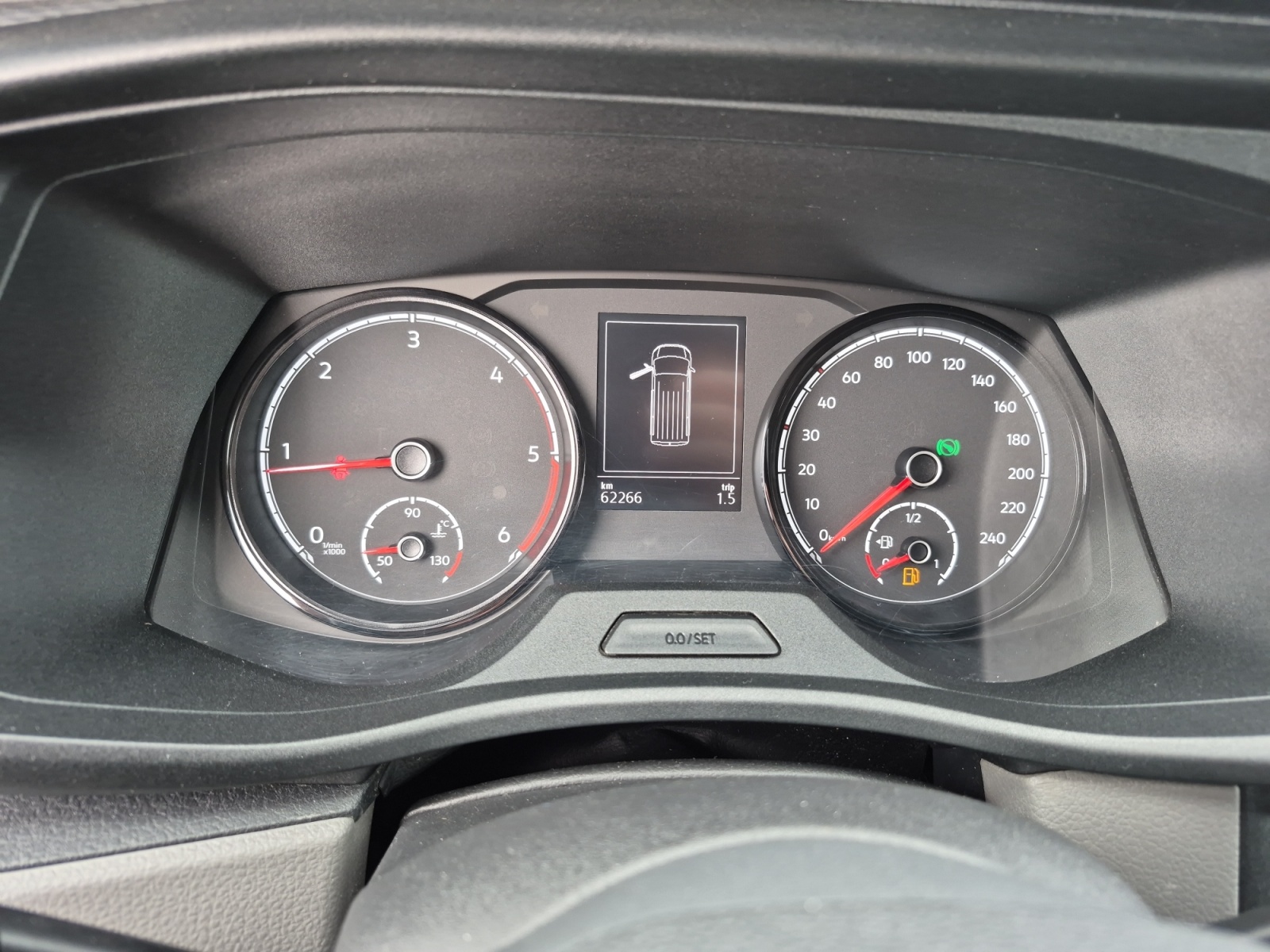 Volkswagen - Transporter T6 .1 Kasten 2,0 TDI DSG