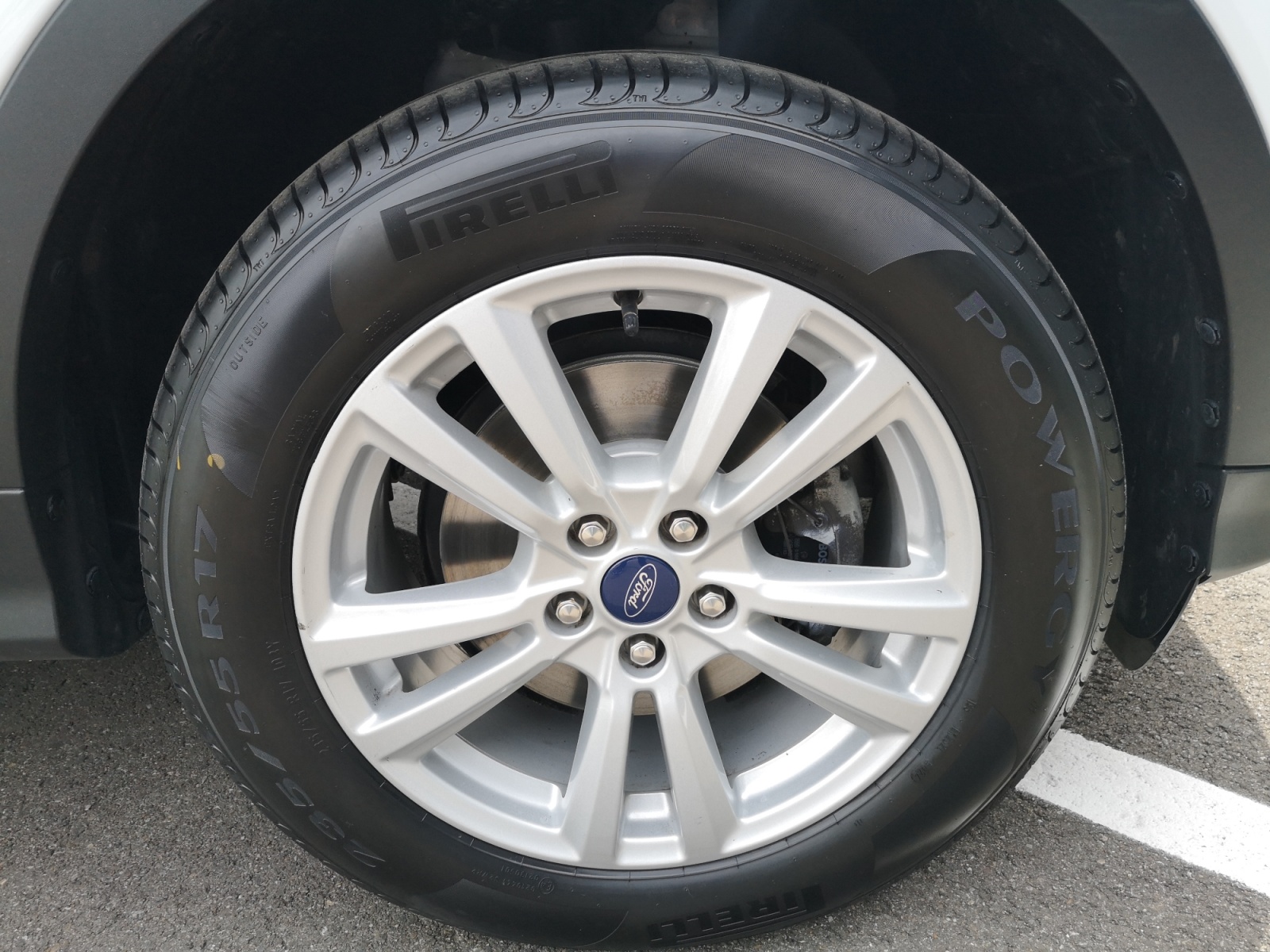Ford - Kuga 1.5 EcoBoost 2x4 Trend