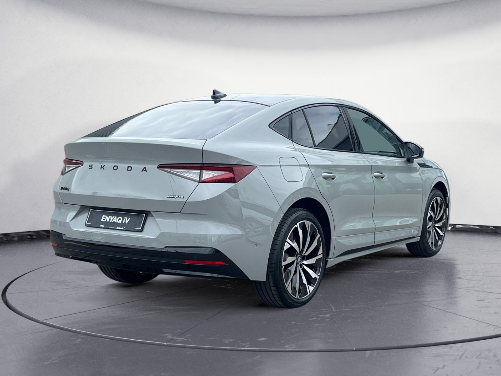 Skoda - Enyaq Coupe 85 Sportline h Batterie Elektromotor  1-Gang-Automatik