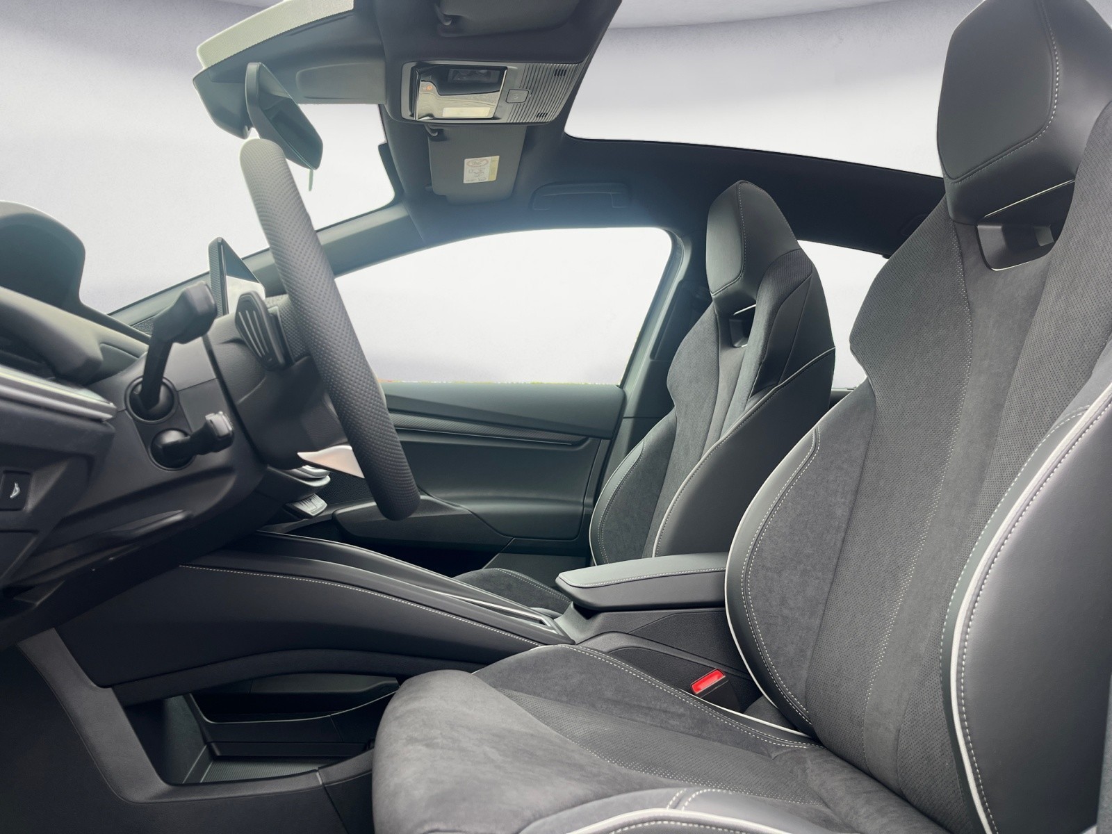 Skoda - Enyaq Coupe 85 Sportline h Batterie Elektromotor  1-Gang-Automatik
