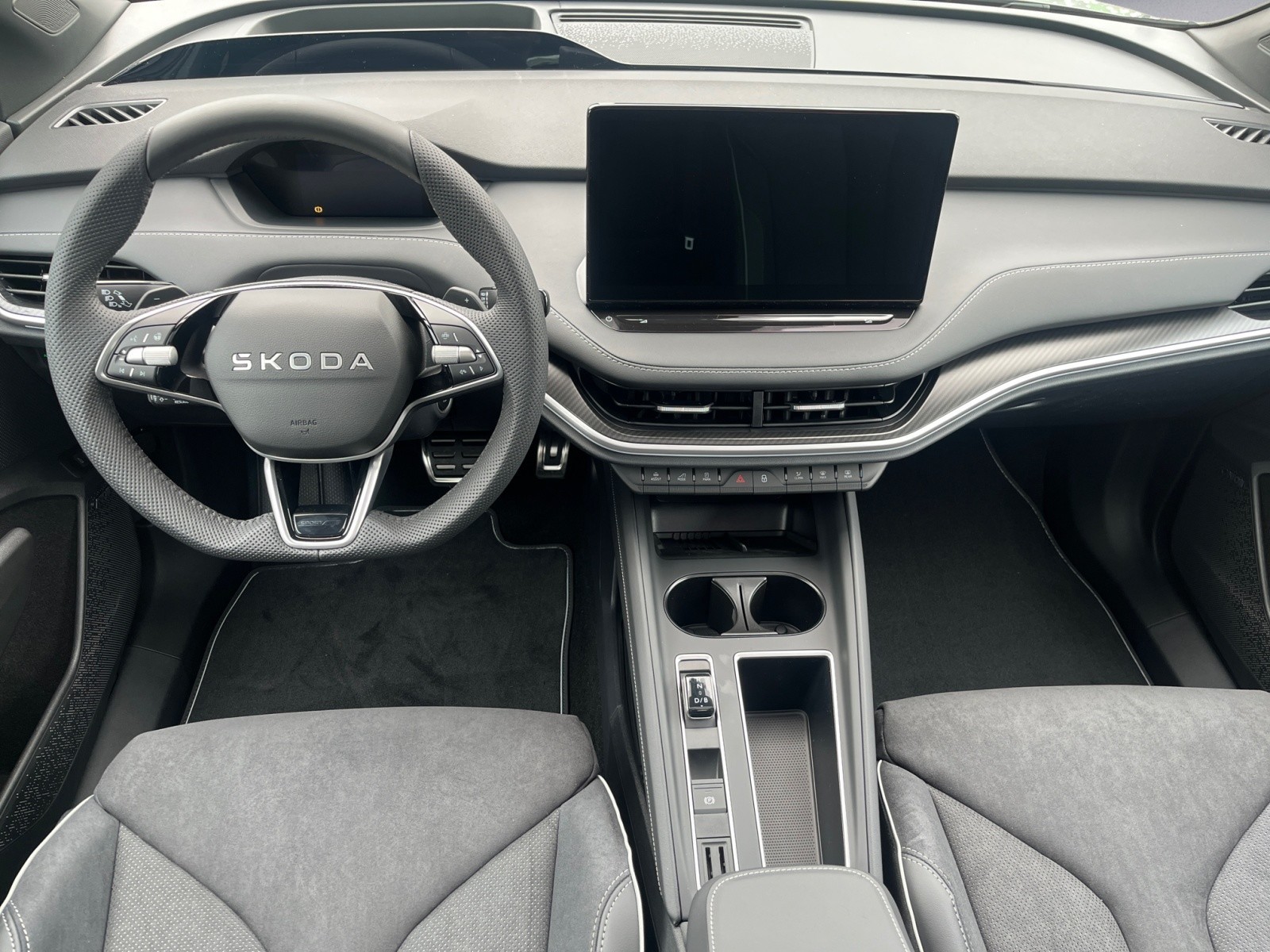 Skoda - Enyaq Coupe 85 Sportline h Batterie Elektromotor  1-Gang-Automatik