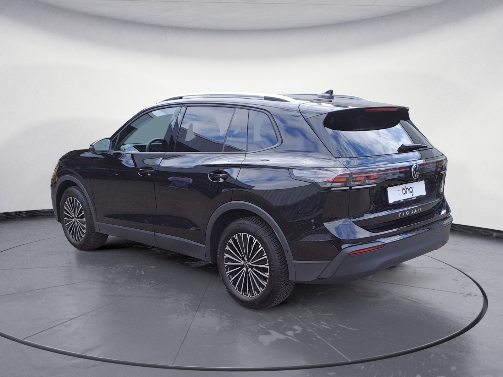 Volkswagen - Tiguan 2.0 TDI SCR DSG Life