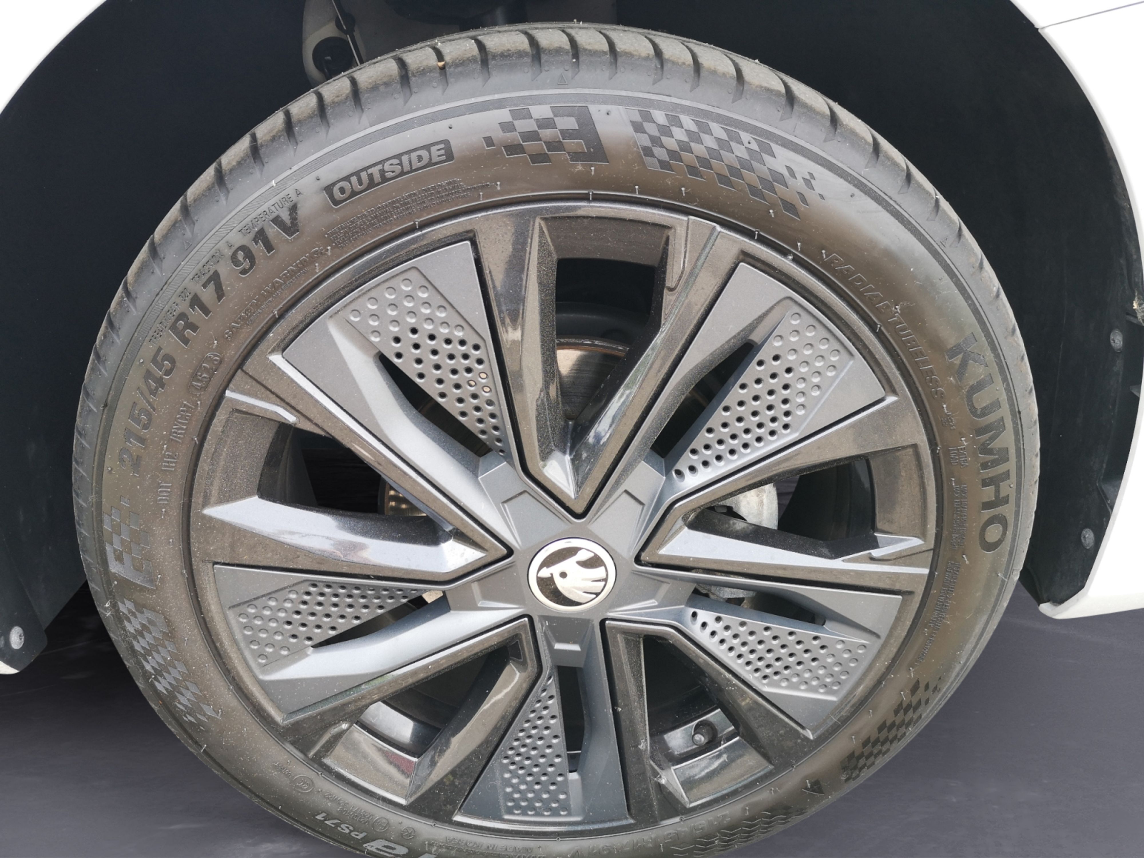 Skoda - Fabia Selection 1.0 TSI