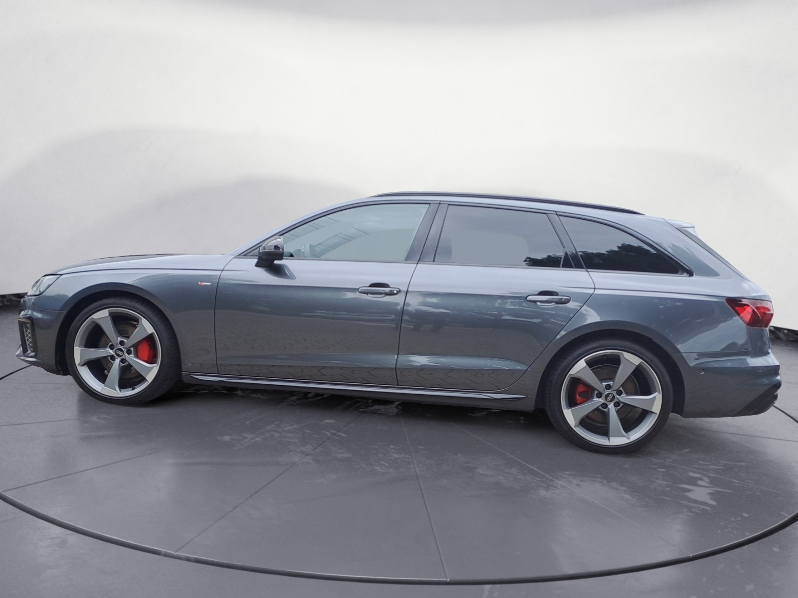Audi - A4 Avant 40 TFSI quattro S tronic S line