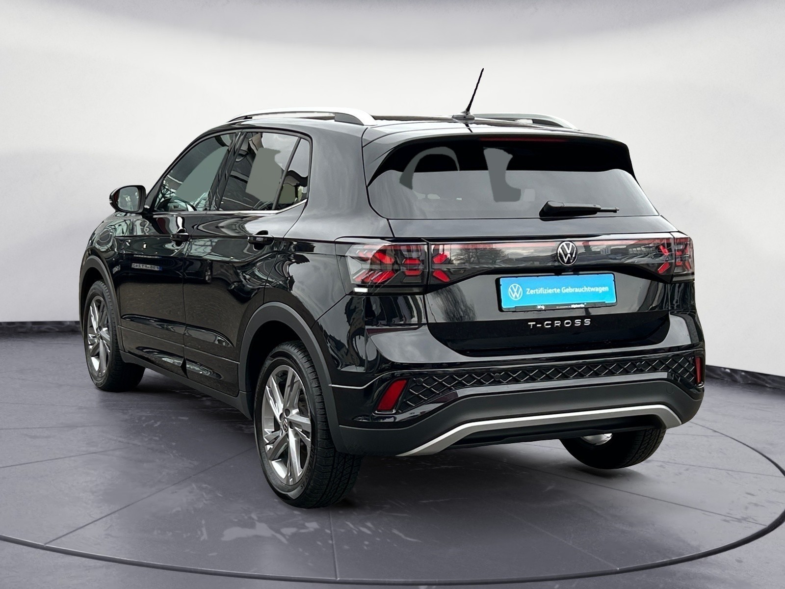 Volkswagen - T-Cross R-Line 1.5 l TSI ACT OPF