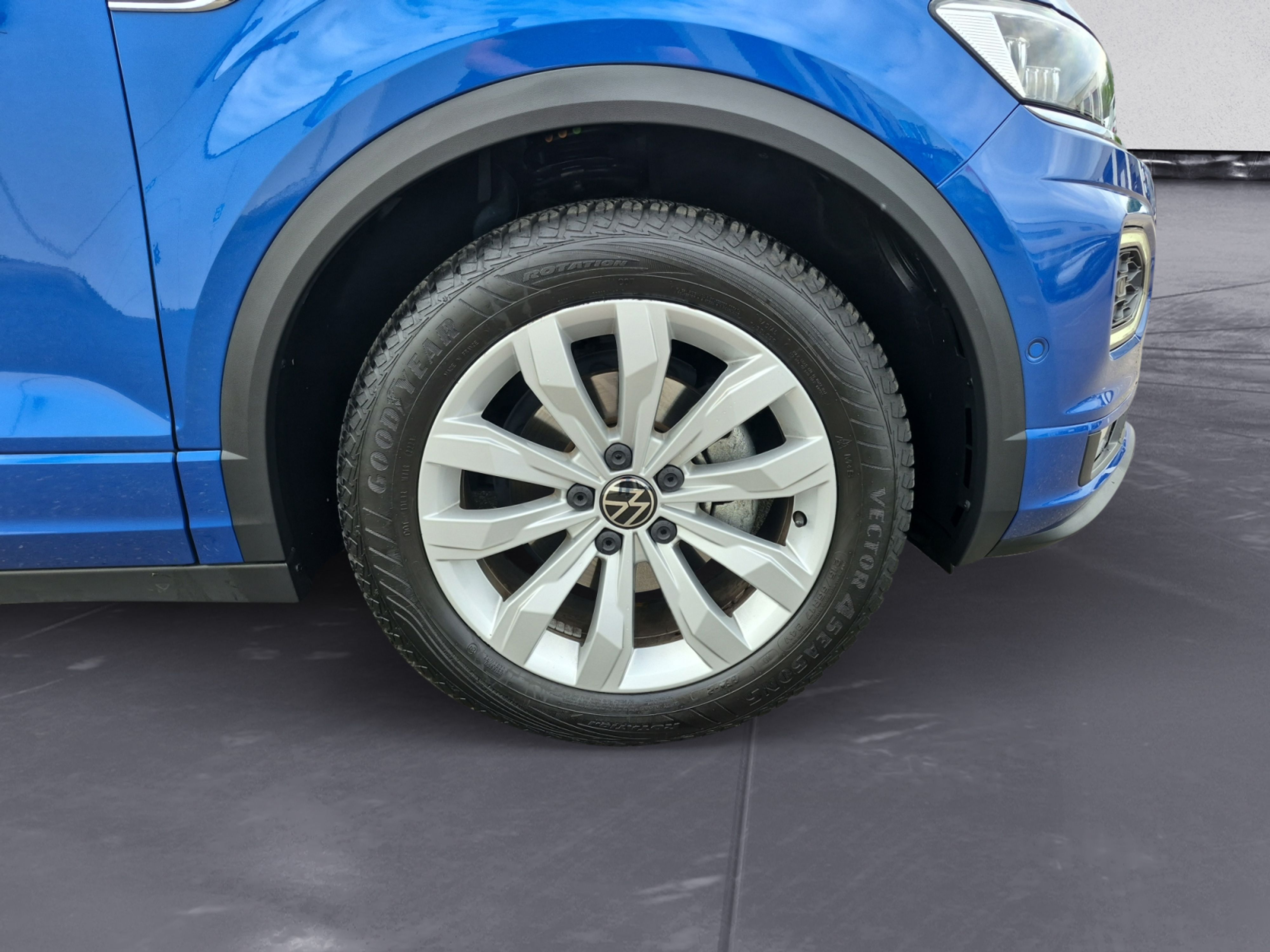 Volkswagen - T-Roc Cabriolet 1.5 TSI ACT OPF DSG R-Line