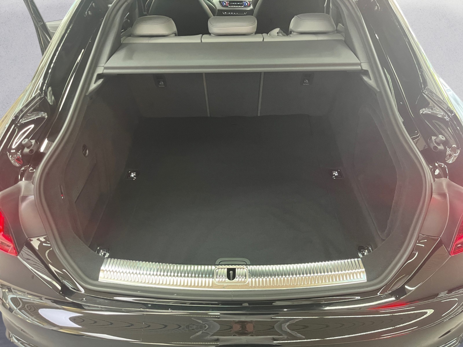 Audi - A5 Sportback S line 40 TFSI quattro