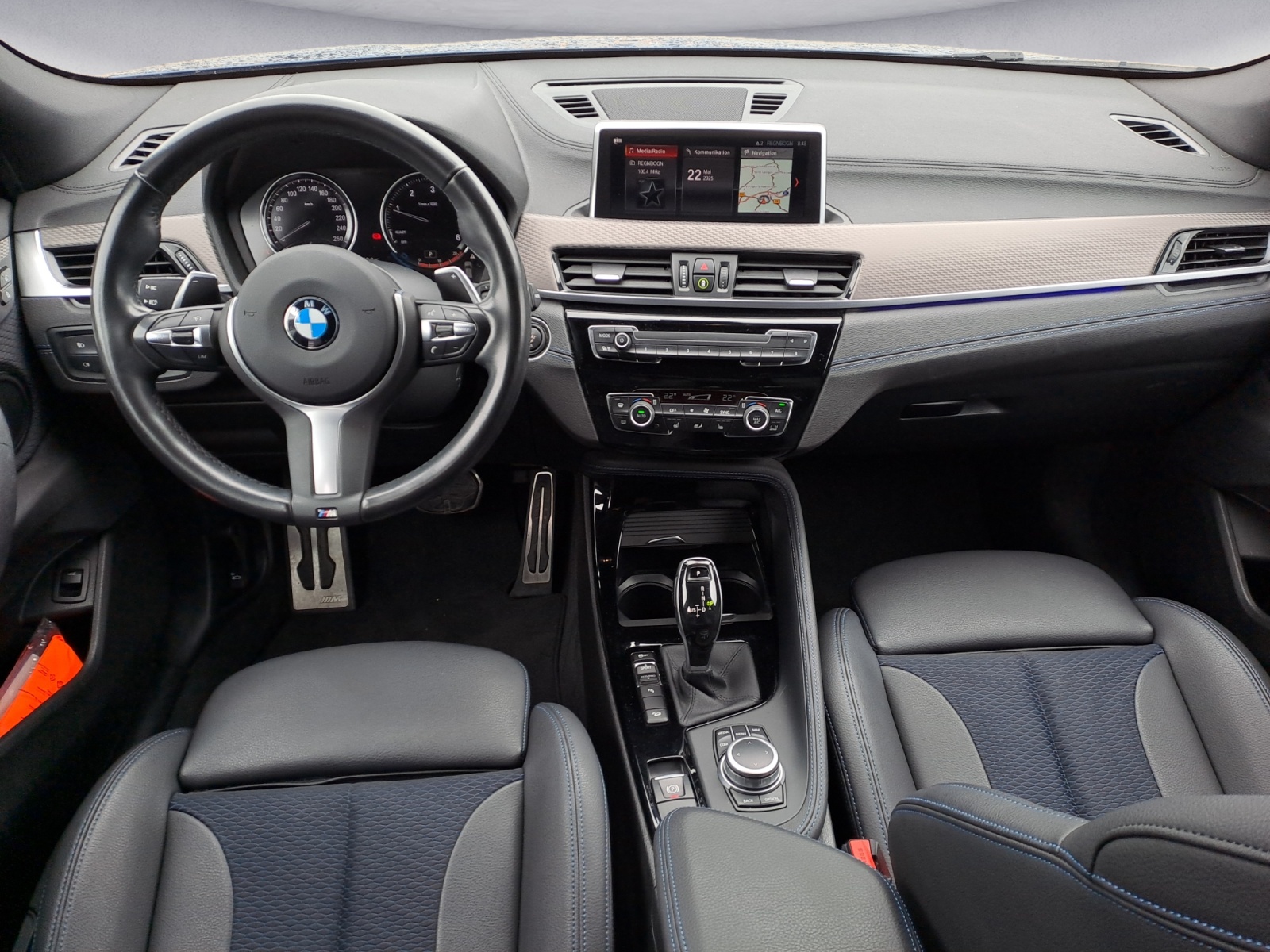 BMW - X2