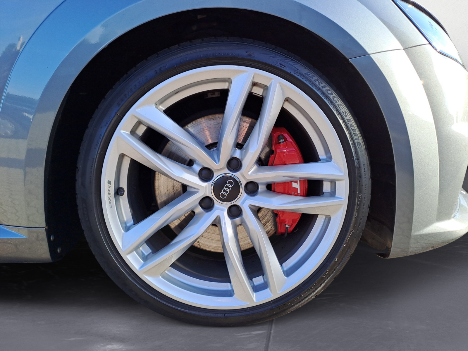 Audi - TTS Coupé 2.0 TFSI quattro S tronic