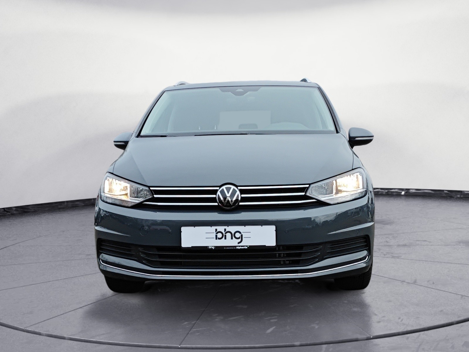 Volkswagen - Touran 1.5 TSI Move 7-Sitz; Navi, Verkehrszeich