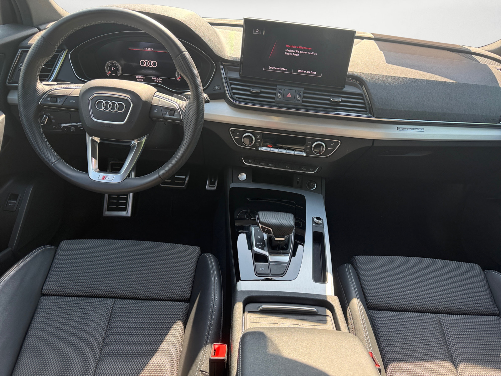 Audi - Q5 40 TDI quattro S tronic S line