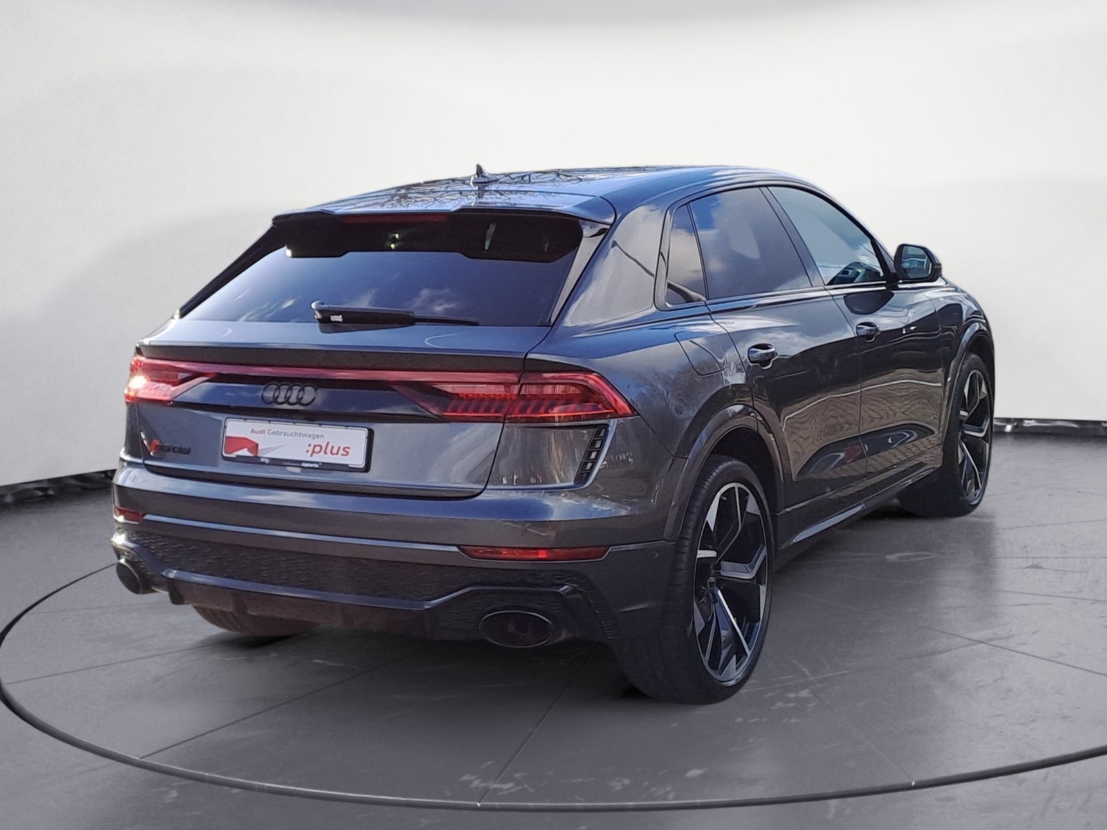 Audi - RS Q8 4.0 TFSI tiptronic