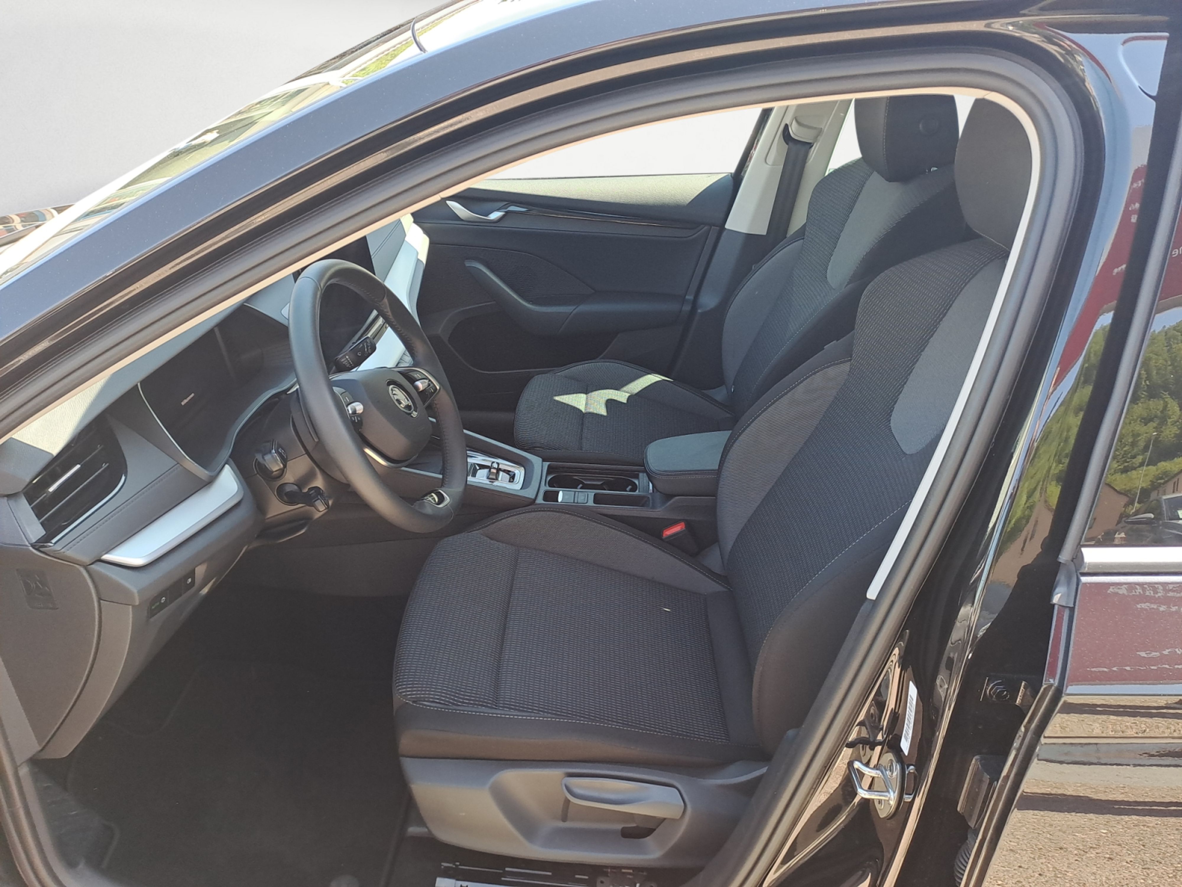 Skoda - Octavia Combi 1.5 TSI mHEV DSG Selection