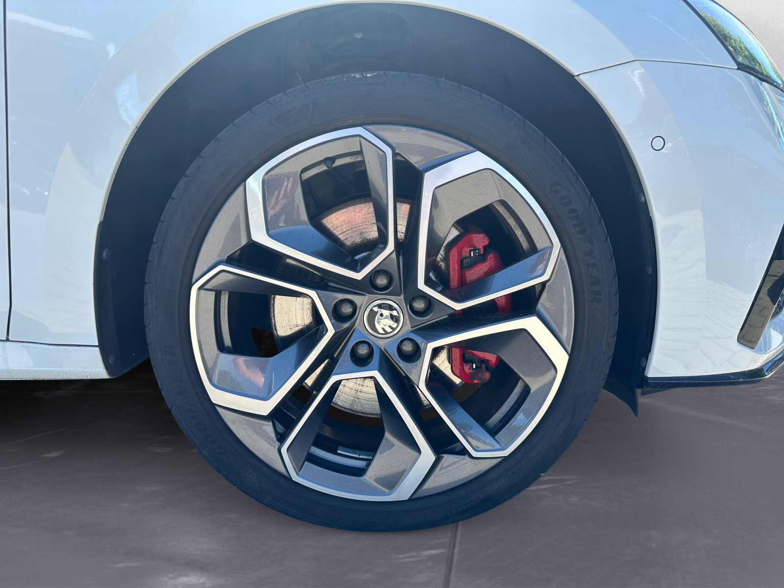 Skoda - Octavia