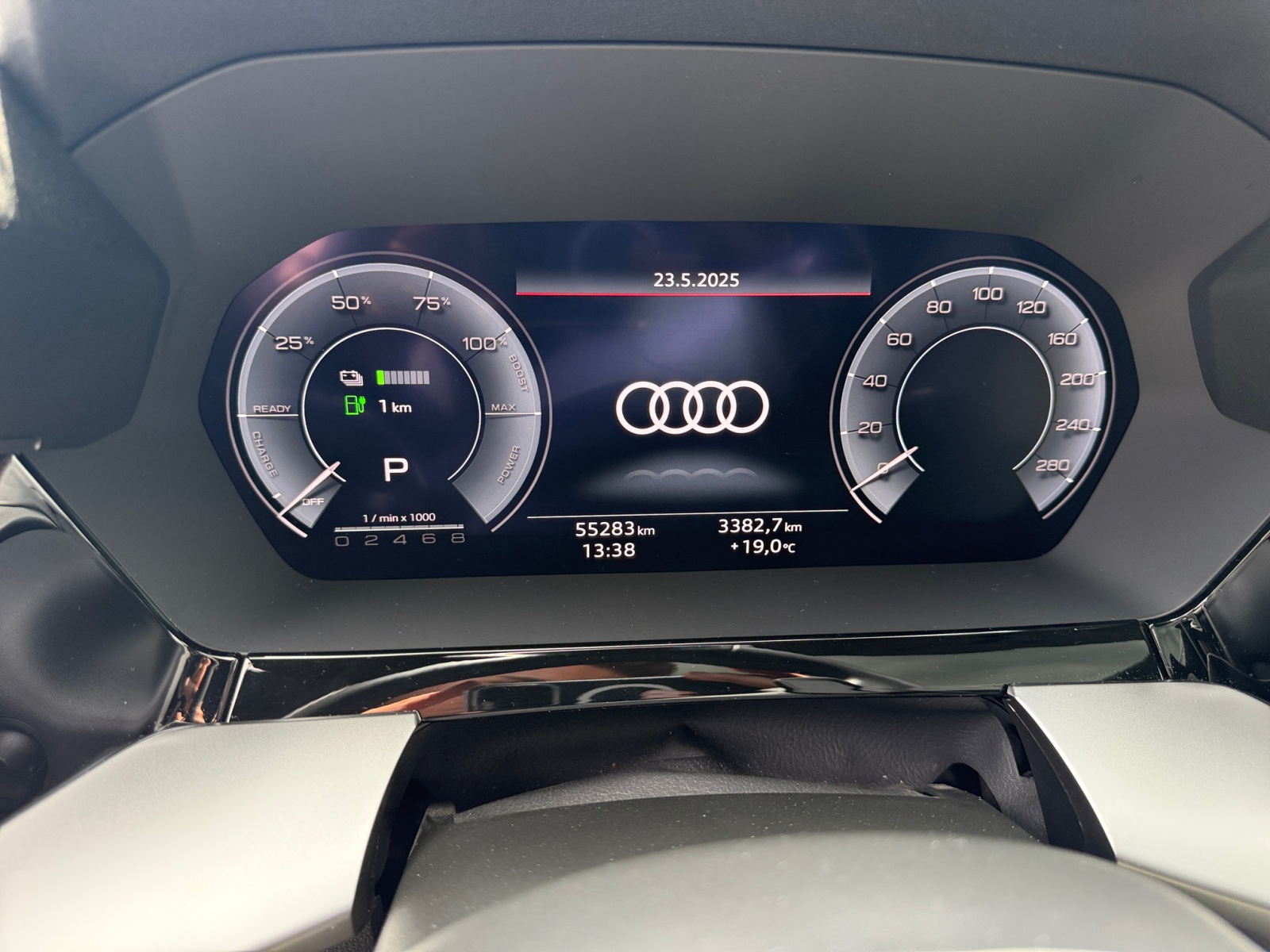 Audi - A3 40 TFSIe Sportback S tronic S line