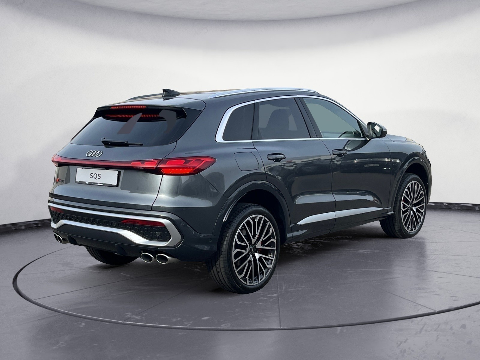 Audi - SQ5