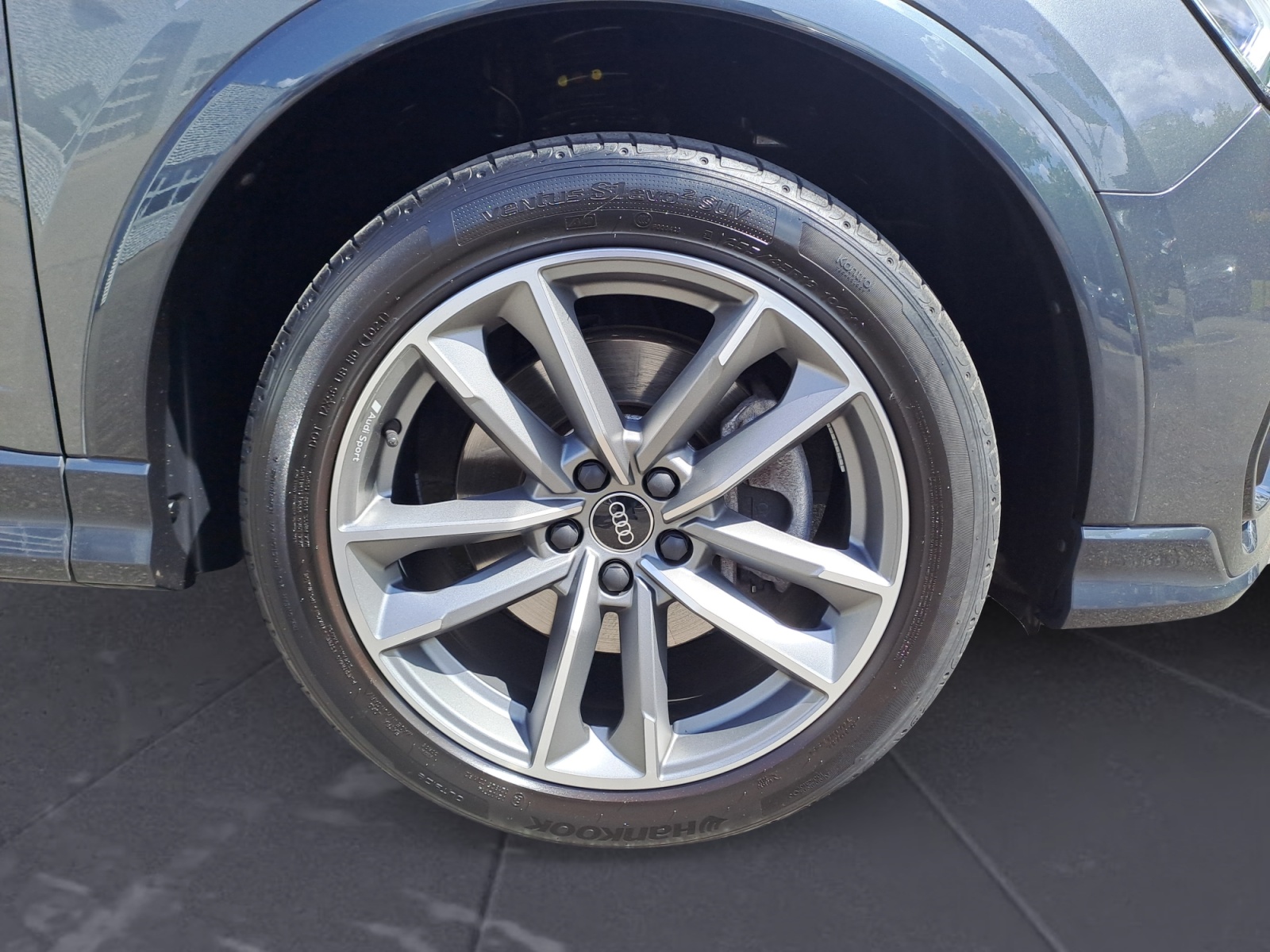 Audi - Q3 Sportback 45 TFSIe S tronic S line