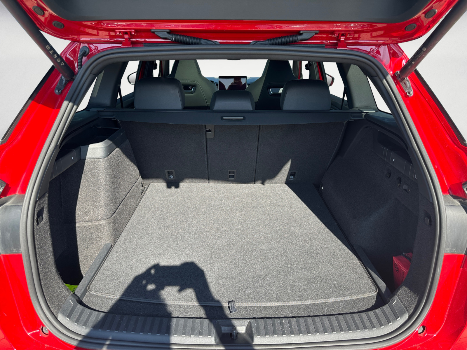 Skoda - Kodiaq 1.5 TSI iV 6-Gang DSG Sportline