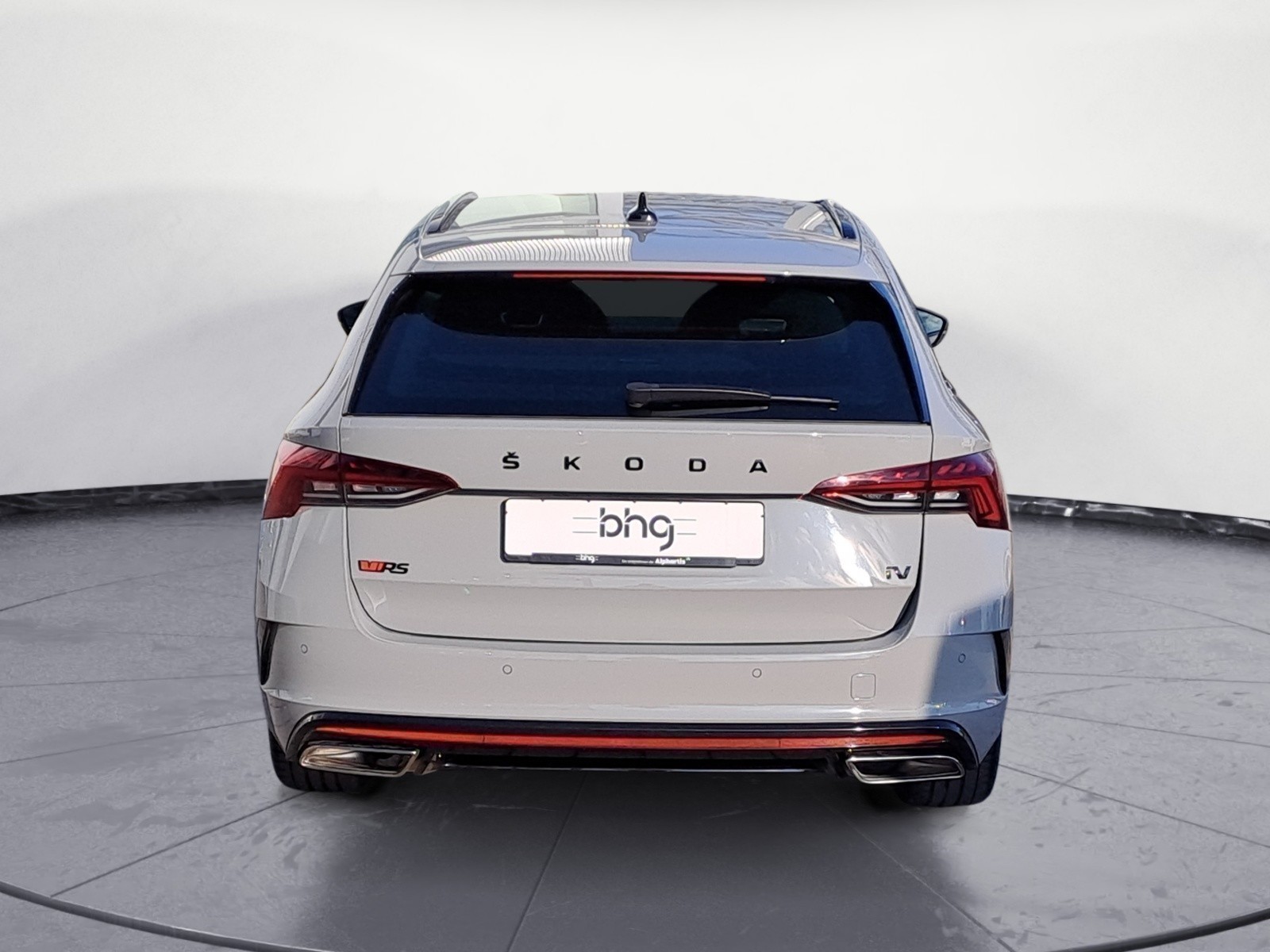 Skoda - Octavia Combi 1.4 TSI iV DSG RS First Edition