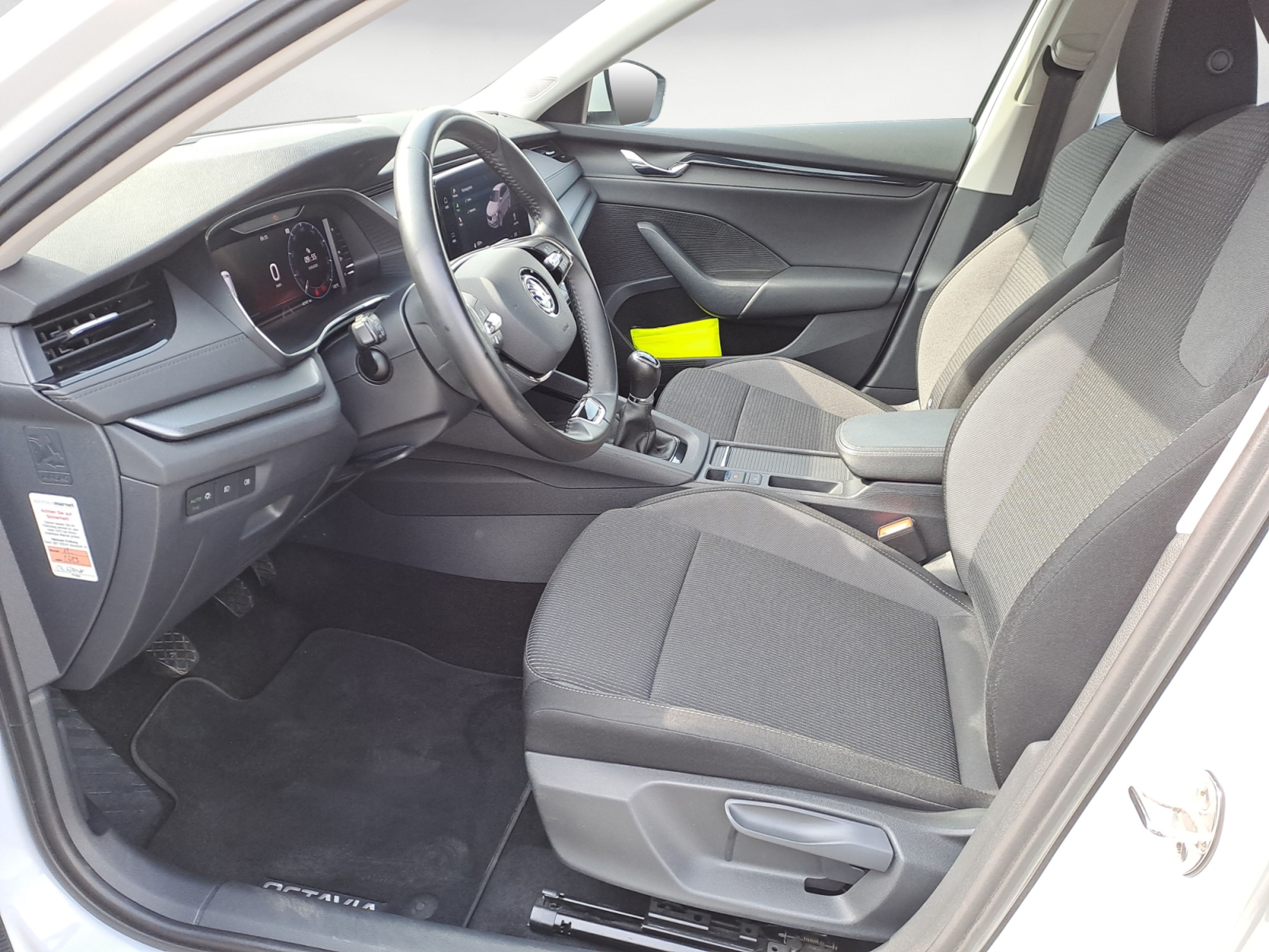 Skoda - Octavia Combi