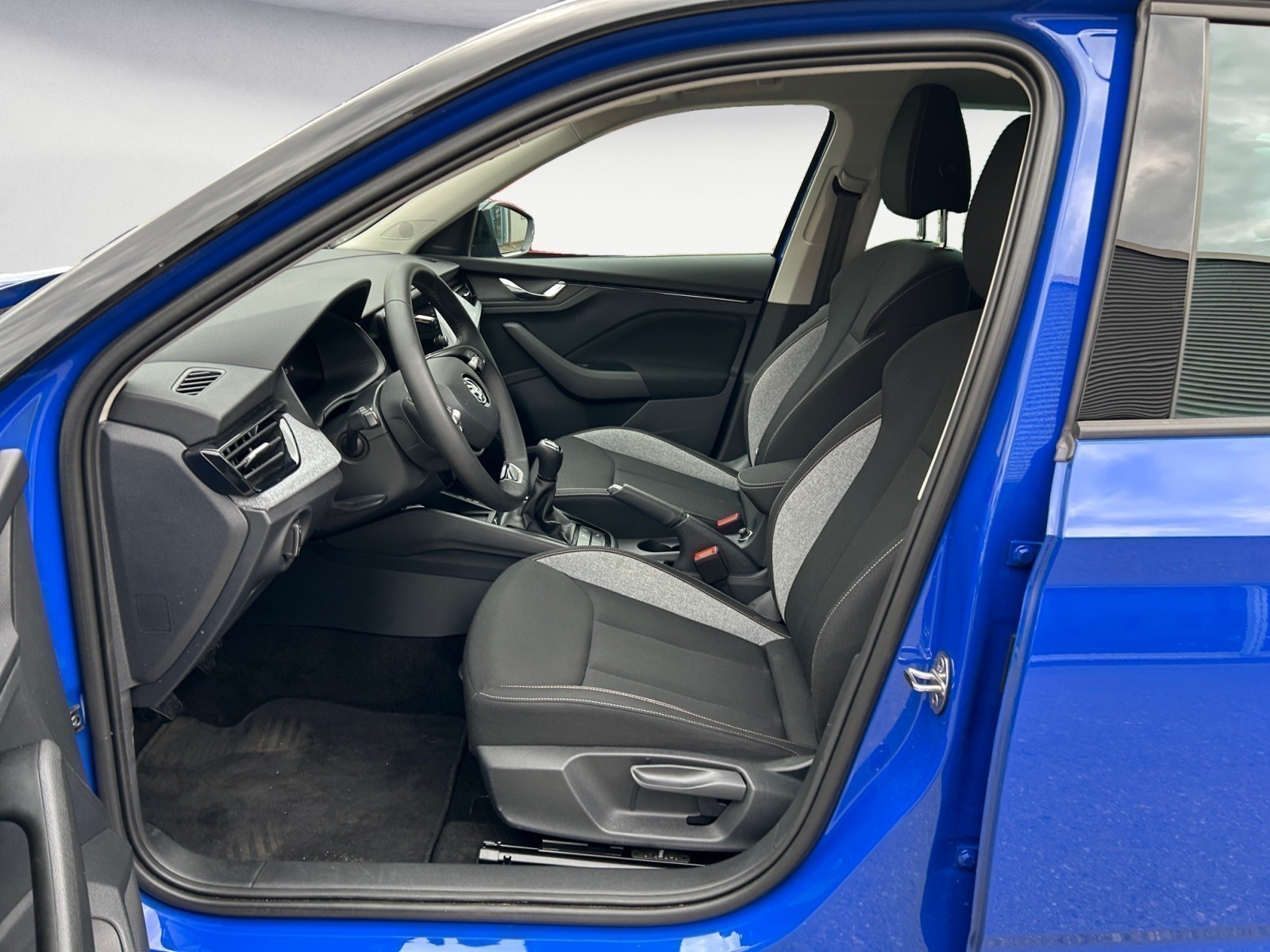 Skoda - Kamiq 1.0 TSI Drive PDC, Climatronic, LED