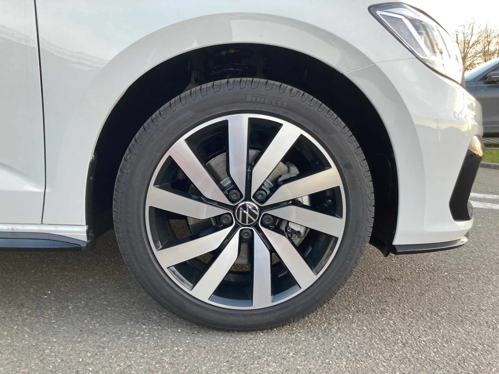 Volkswagen - Touran Highline