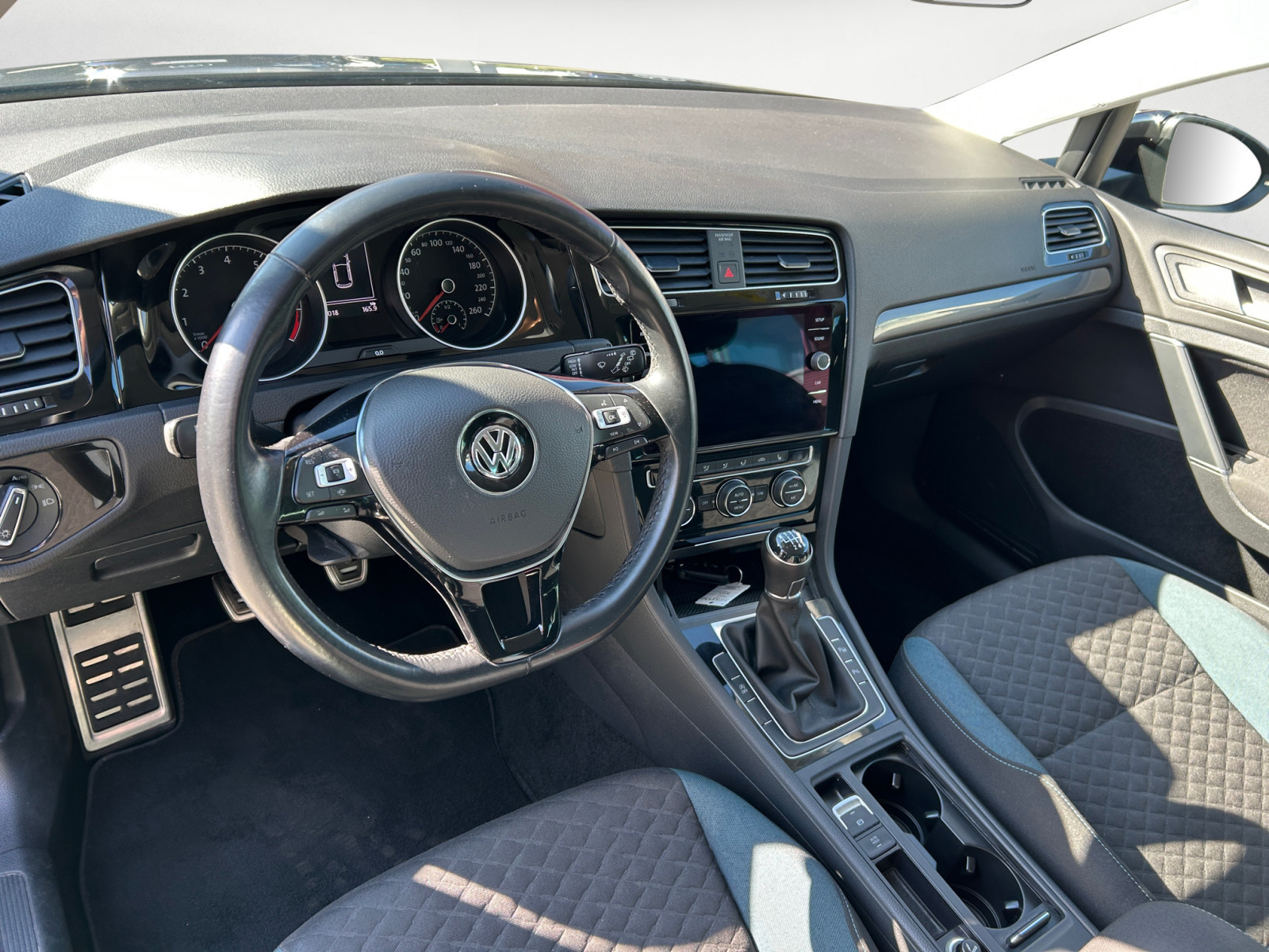Volkswagen - Golf 1.0 TSI OPF IQ.DRIVE Totwinkel
