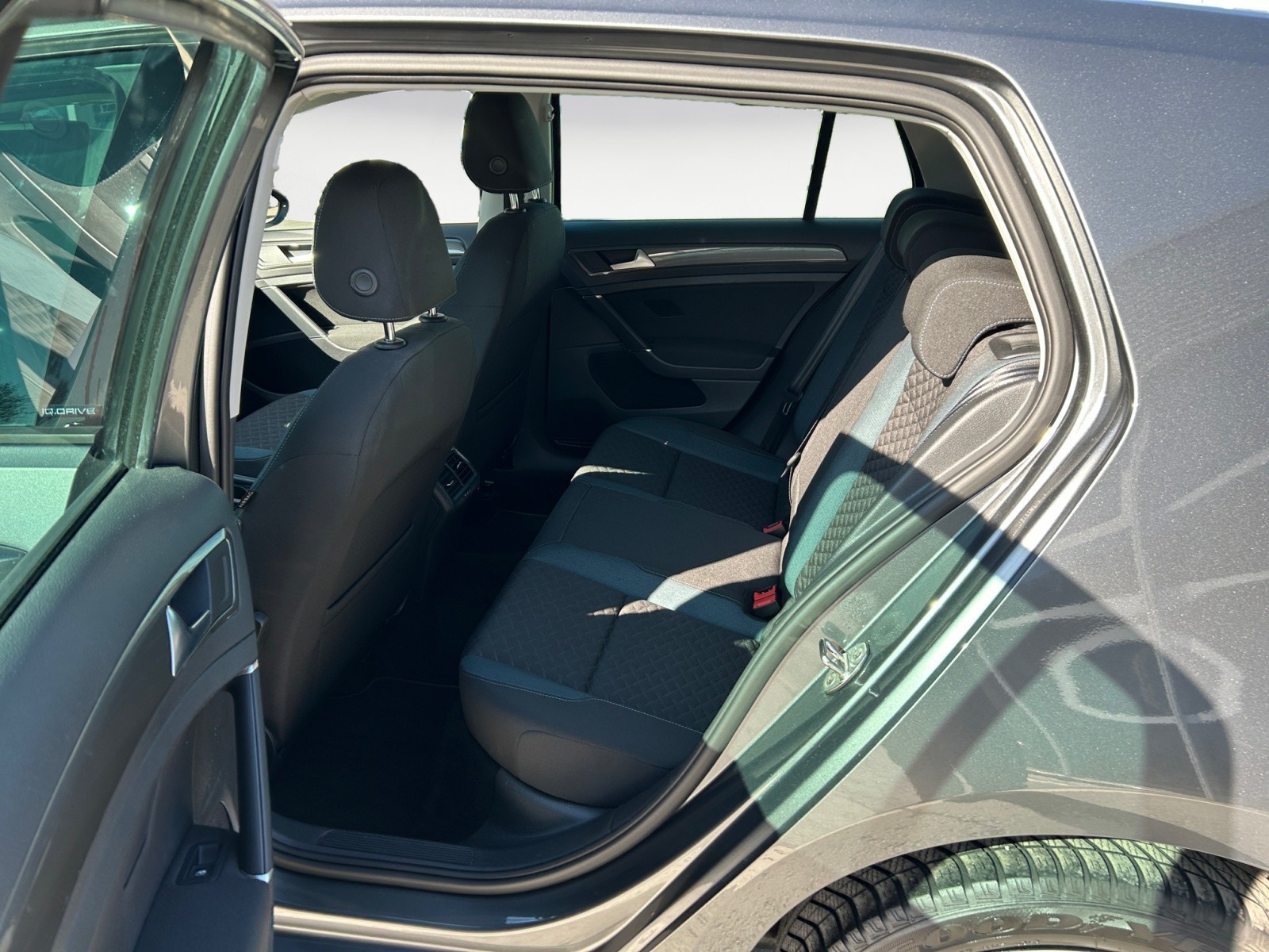 Volkswagen - Golf 1.0 TSI OPF IQ.DRIVE Totwinkel