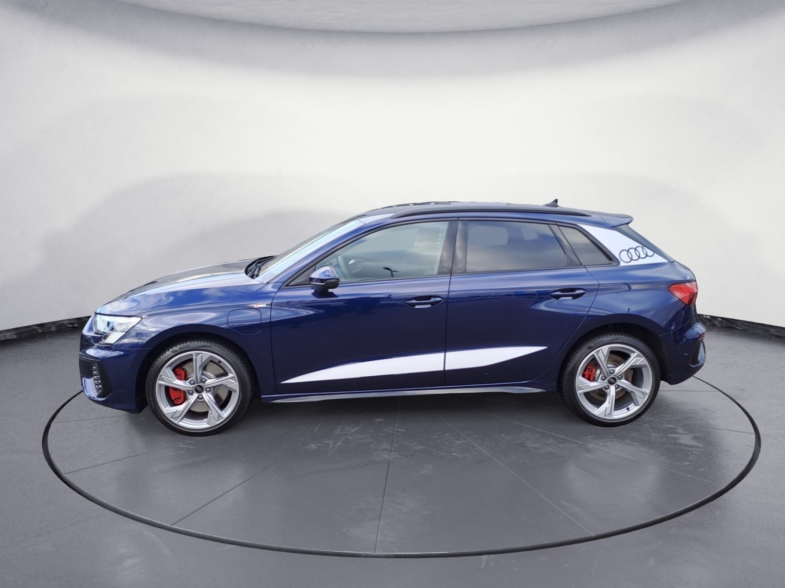 Audi - A3 Sportback 45 TFSIe S tronic S line