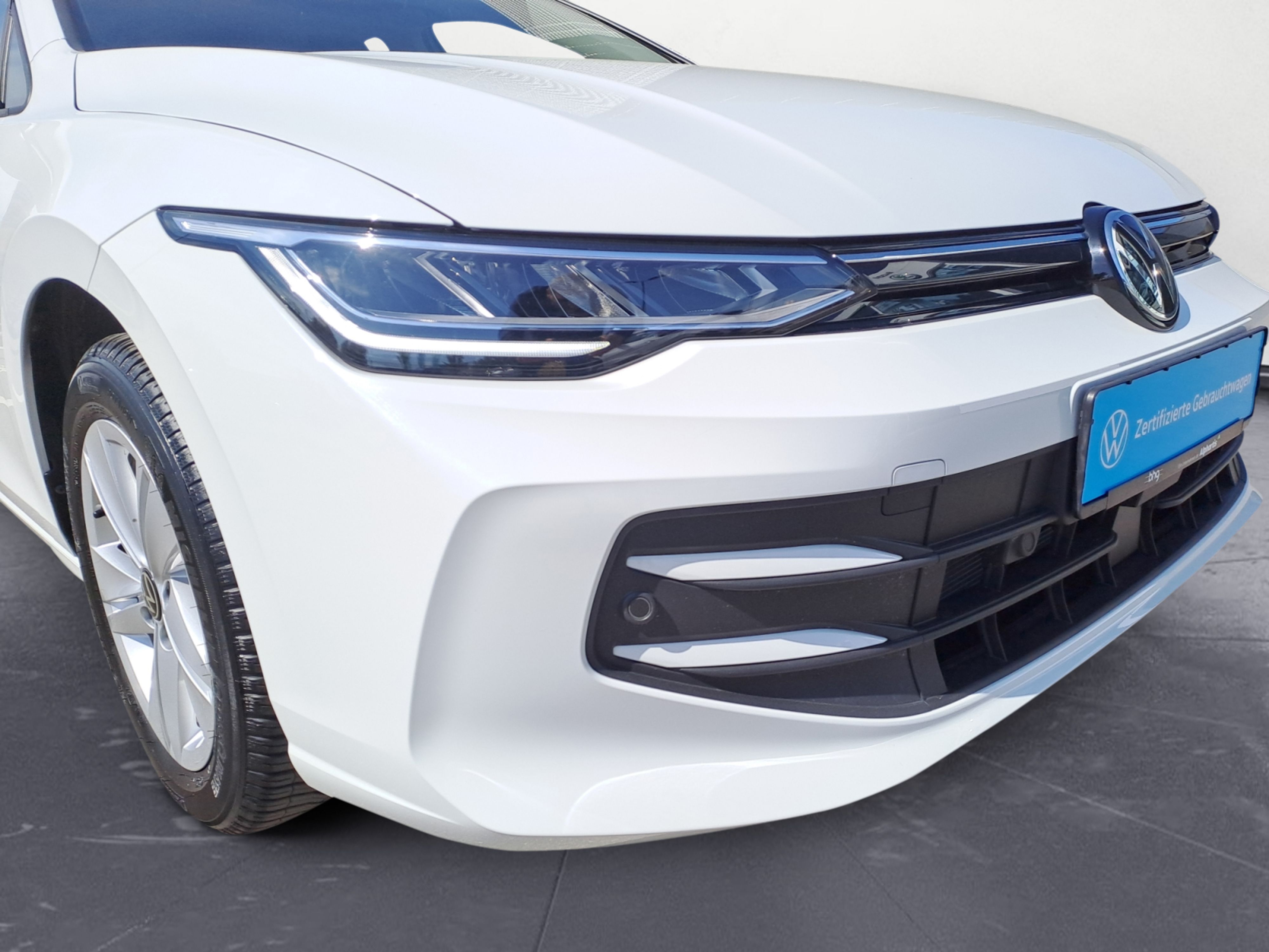 Volkswagen - Golf Variant