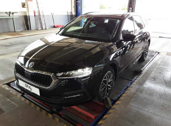 Skoda - Octavia Combi 1.5 TSI Clever