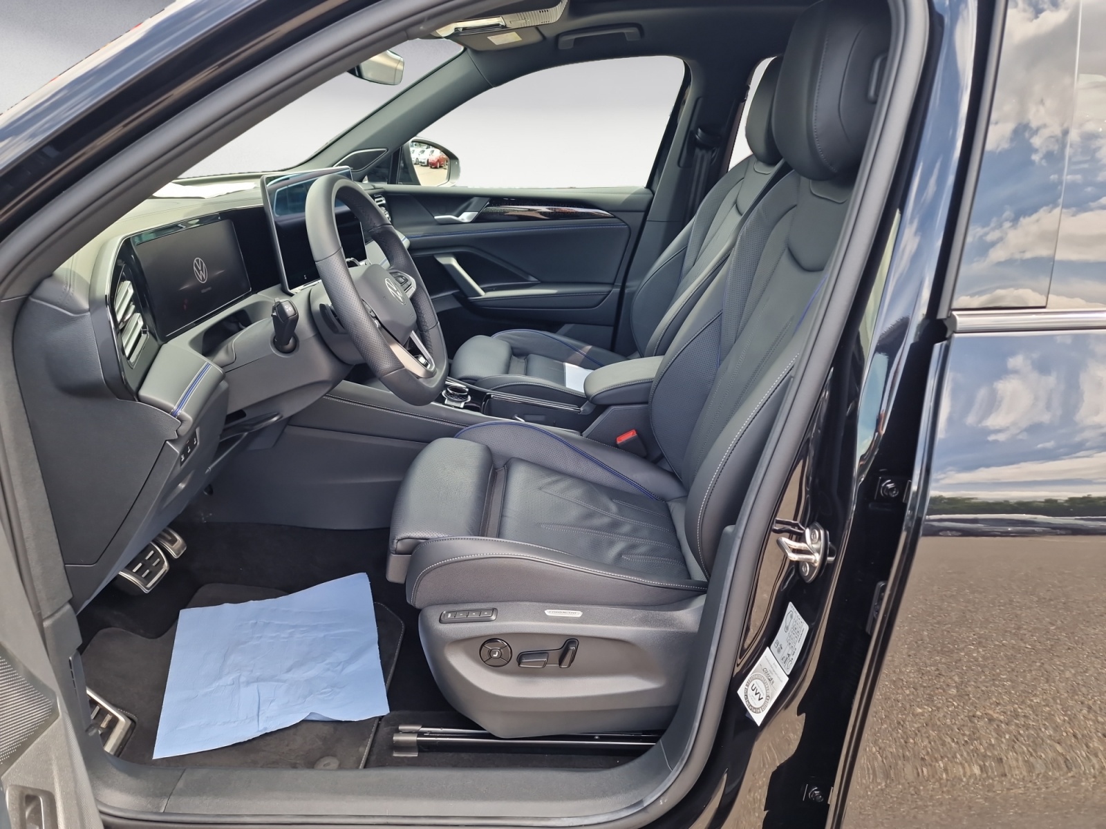 Volkswagen - Tiguan