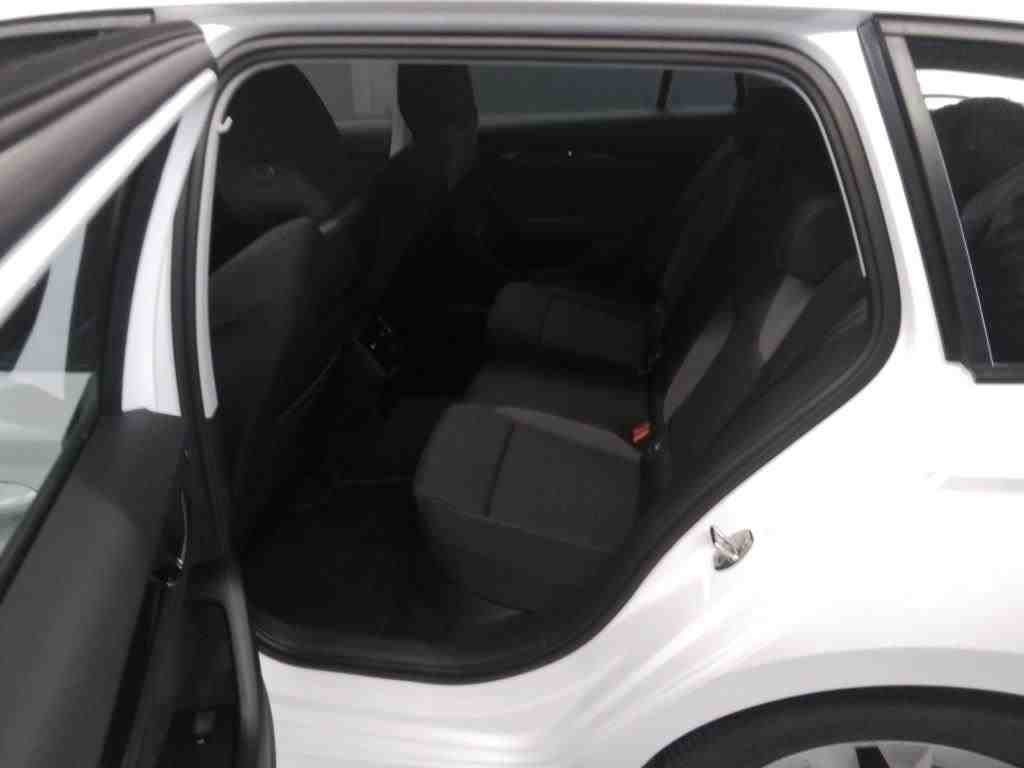 Skoda - Octavia Combi 1.4 TSI iV DSG Ambition