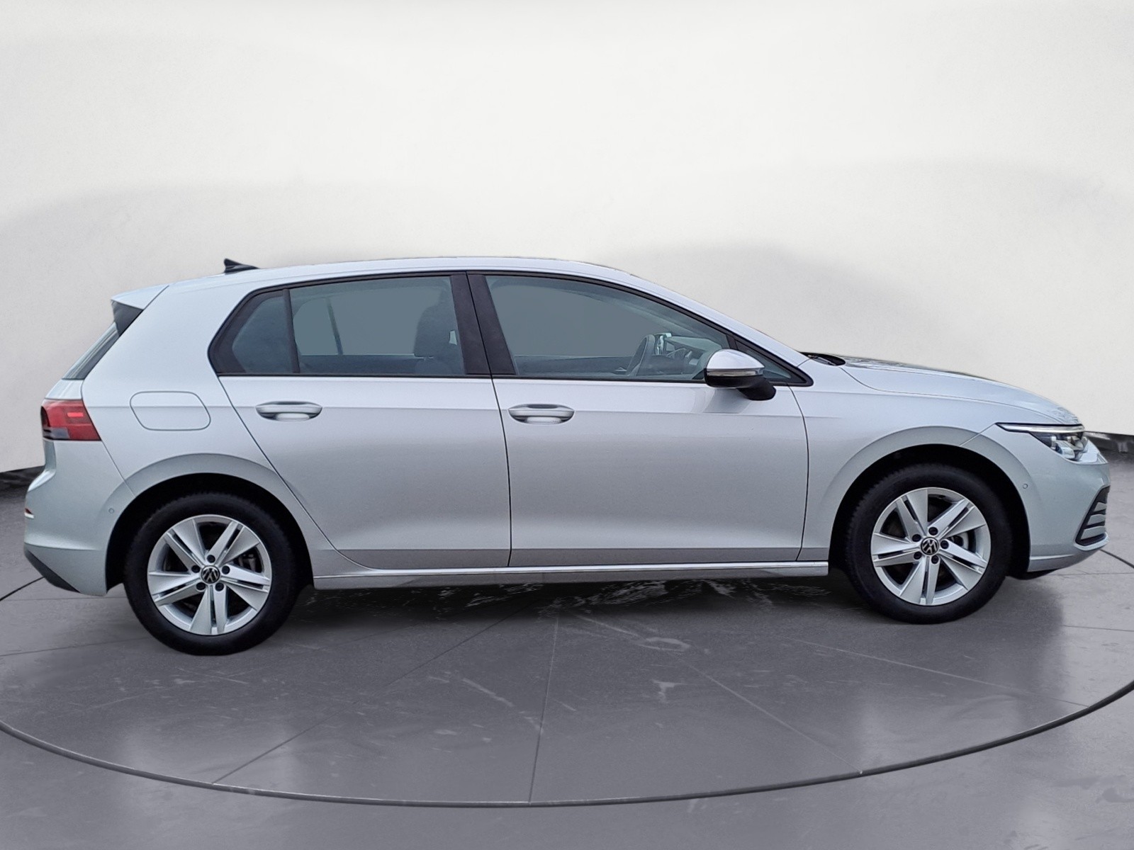 Volkswagen - Golf 1.5 eTSI OPF DSG Life